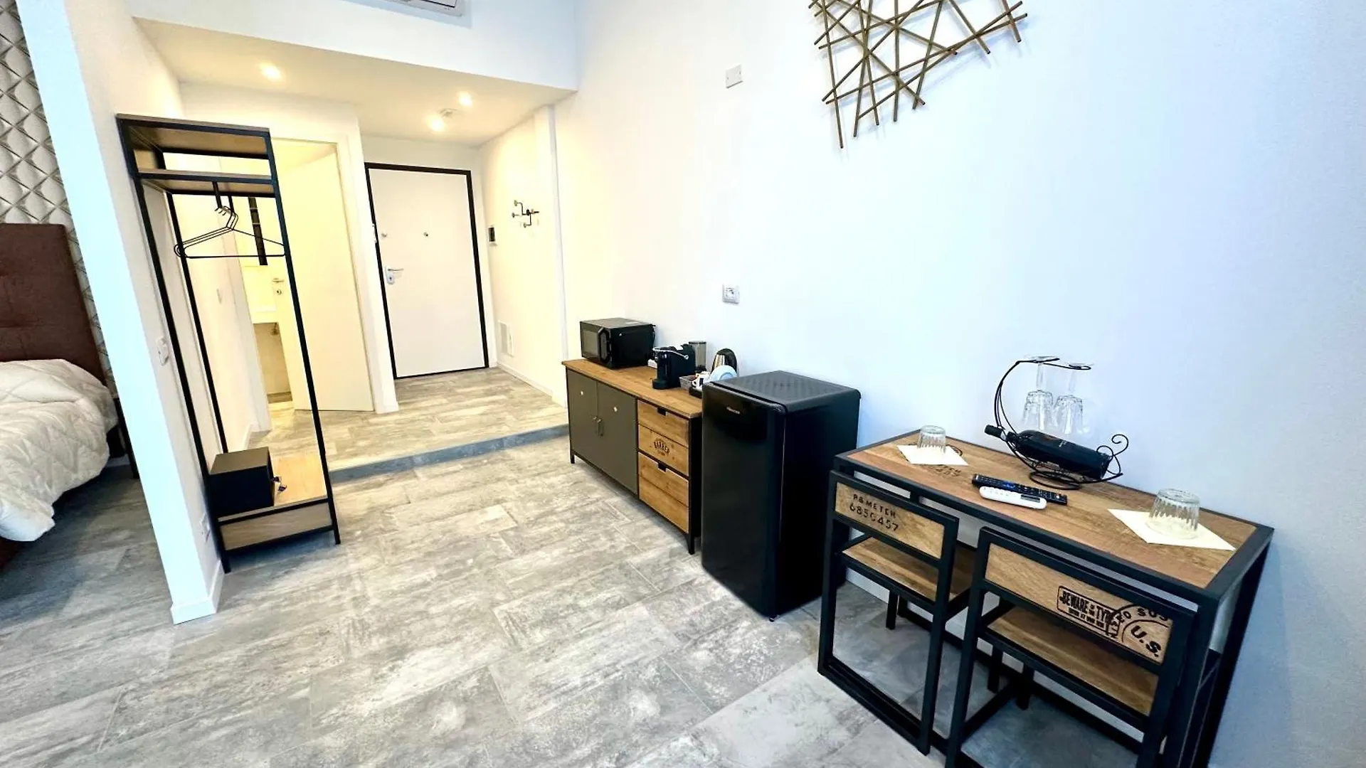 게스트하우스 Living Lake Como-Rooms&Parking