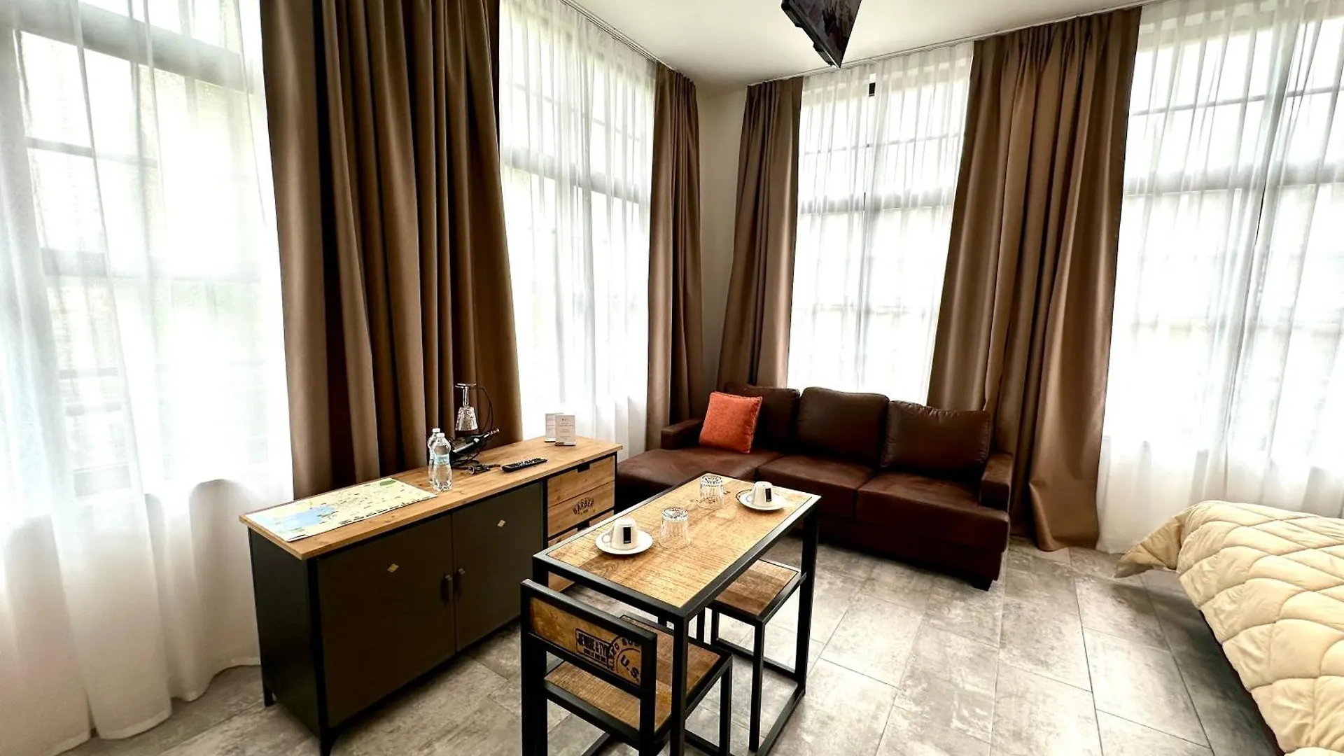 Living Lake Como-Rooms&Parking 0*, 코모 이탈리아