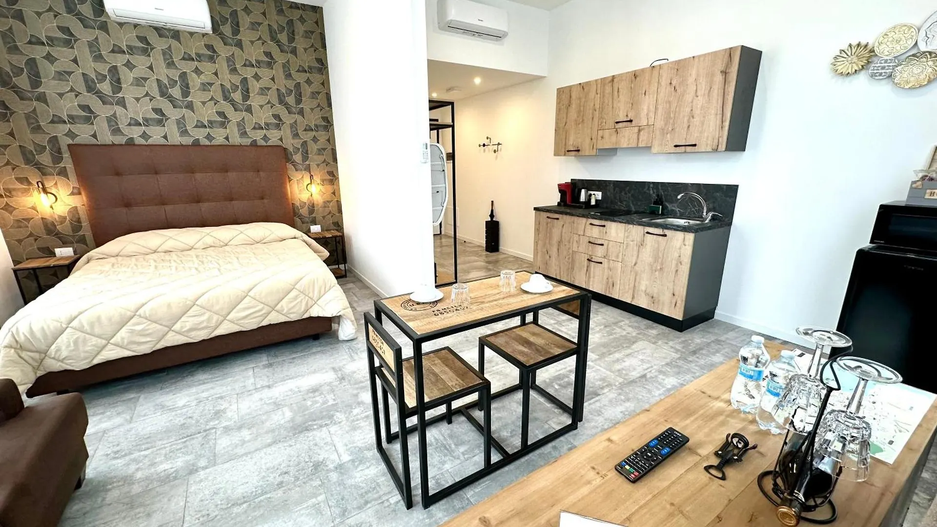 게스트하우스 Living Lake Como-Rooms&Parking 이탈리아